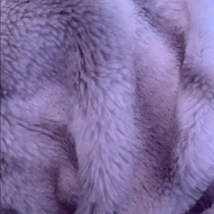 Meet your Posher, Briana